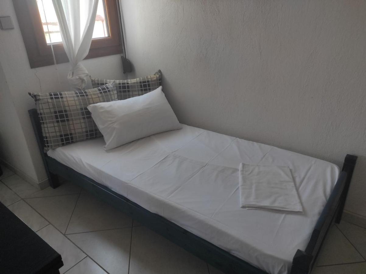 Beach Front Apartment In Πευκοχώρι Εξωτερικό φωτογραφία