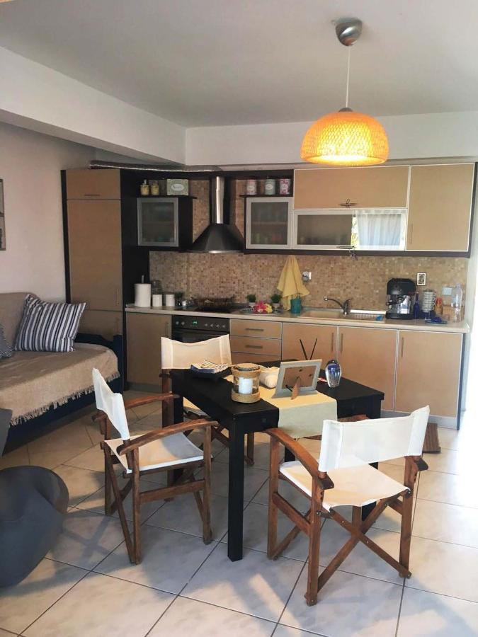 Beach Front Apartment In Πευκοχώρι Εξωτερικό φωτογραφία